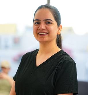 Taranjeet | RDA | Forest Lane Dental Clinic | Family & General Dentists | SE Calgary